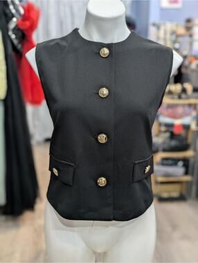 Black Sleeveless Vest